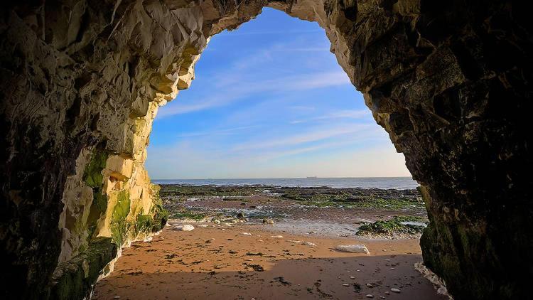 Cosy Coach House Garden Apartment By The Sea, Own Entrance Door, Garden Terrace With Exclusive Rear Door Access & Free Reserved Parking Space Only 2 Mtrs From Your Apt Door! Early Checkin From 3Pm And Late Check Out Till 11Am Available! Broadstairs Kültér fotó
